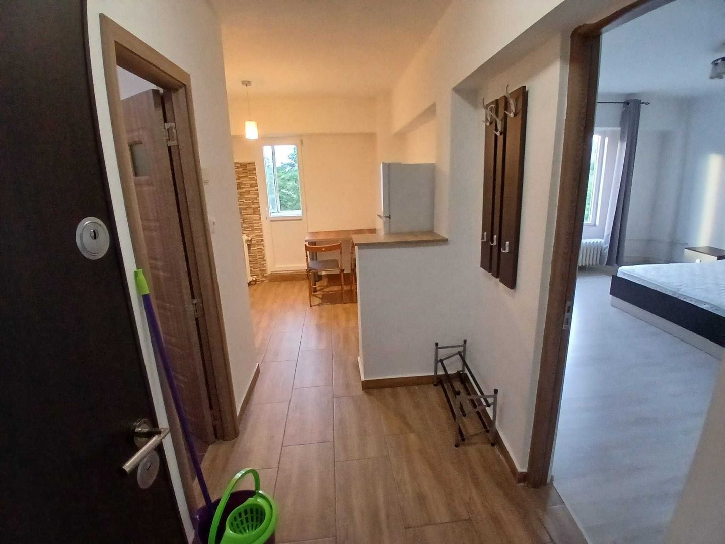 De Inchiriat Garsoniera decomandata Piata Muncii, langa metrou - Poză 3