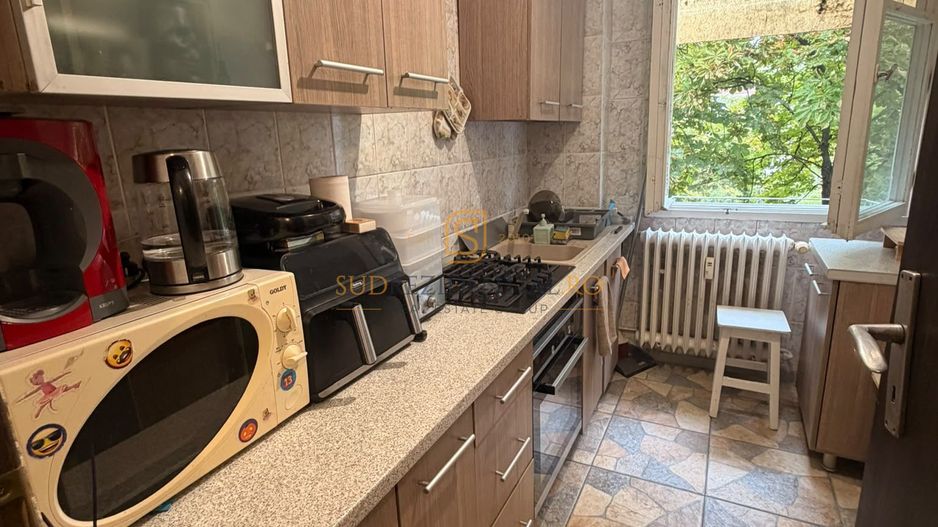 Apartament 3 camere, Brancoveanu, 67 mp, 10 minute Metrou - Poză 4
