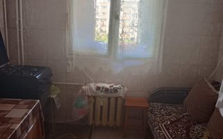 Apartament cu trei camere, Aparatorii Patriei, 130.000€, 0% comision cumparator - Poză 10