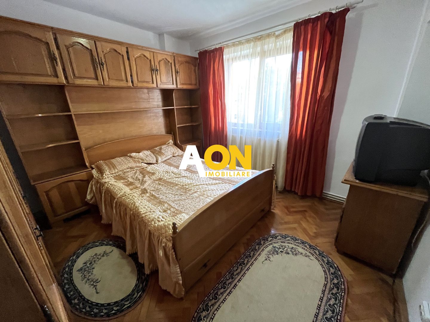 Apartament 3 Camere, Etaj 1, Zona Cetate - Poză 4