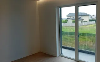 Apartament cu 2 camere, terasă, grădină proprie - Poză 11