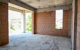 Casa la rosu de vanzare I Moderna I Zona Centrala - Ploiesti - Poză 14