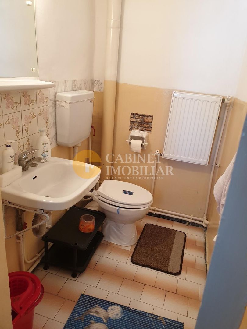 GALATA - Apartament 4 camere decomandat - Poză 5