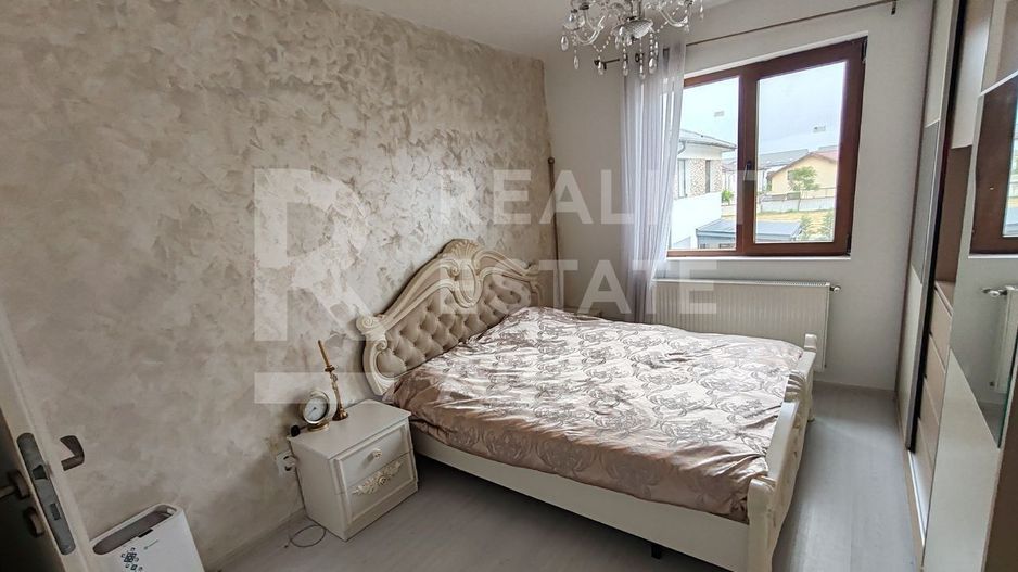 Vânzare, apartament cu 3 camere în zona Chiajna - Poză 3