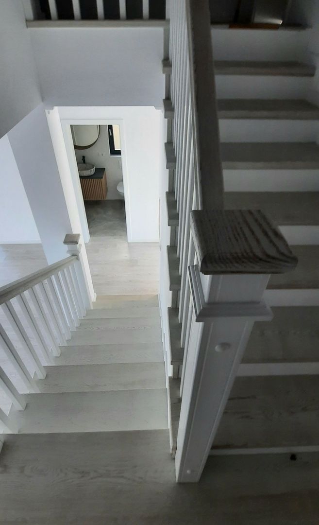 Duplex frumos cu arhitectura mediteraneana - Poză 16