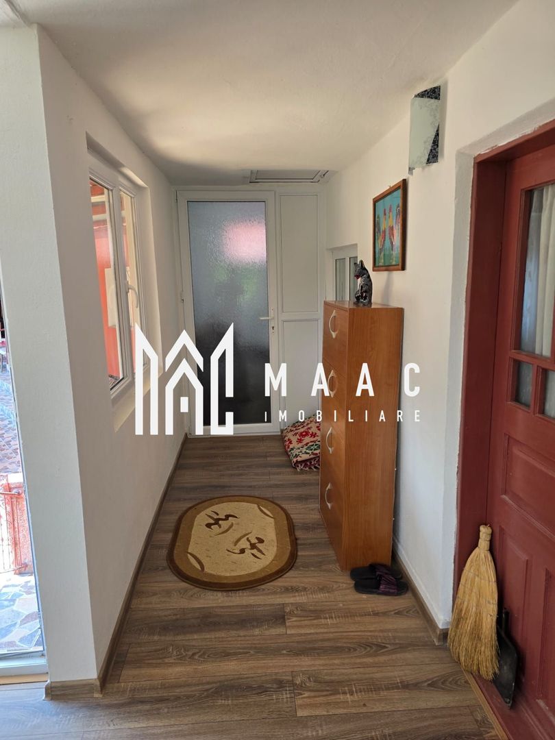 Proprietate cu două case| Comuna Fartatesti - Poză 9