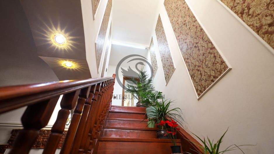 Casa 6 camere de vanzare | Salon Infrumusetare | Ploiesti, COMISION 0% - Poză 21