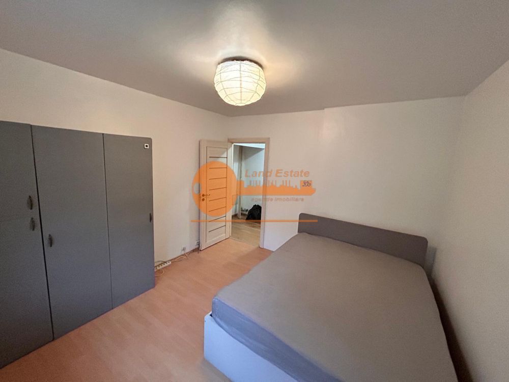 Apartament 3 camere decomandat | Centrală proprie | Bloc 1989 | 2 băi - Poză 1