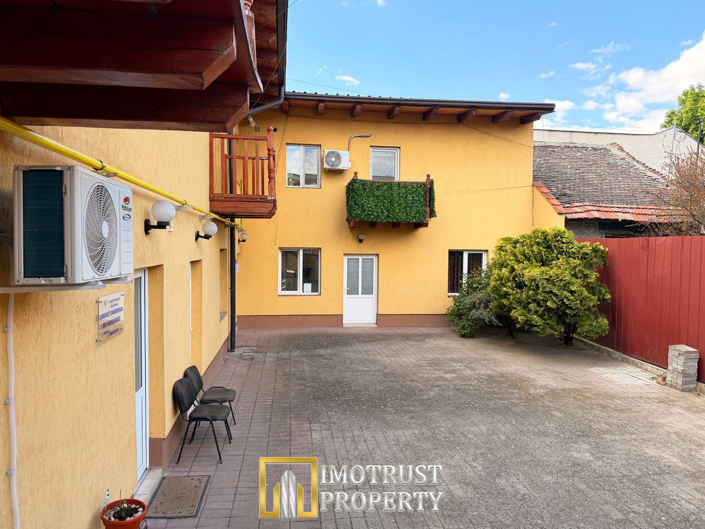 Apartament spațios la parter |ideal pentru locuire, birou, investiție - Poză 7