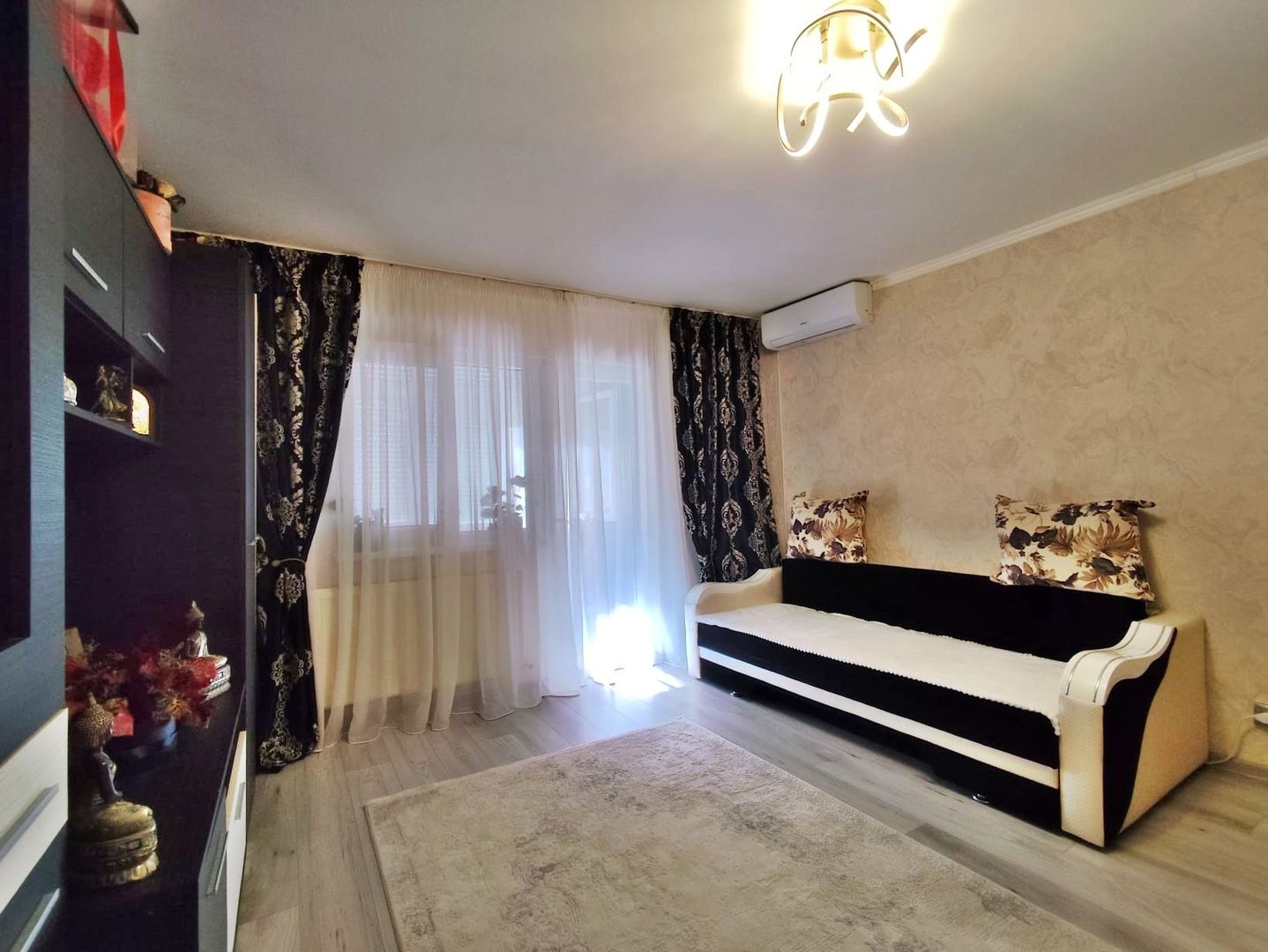 Apartament 2 camere, 51 mp, parcare, zona Nufarul, Oradea - vanzare - Poză 4