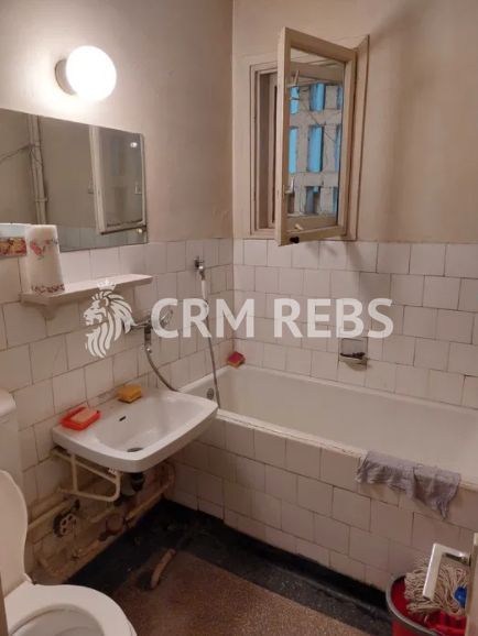Apartament cu 3 camere decomandat - Etaj 2 - Fara Risc - Podu Ros - Poză 1