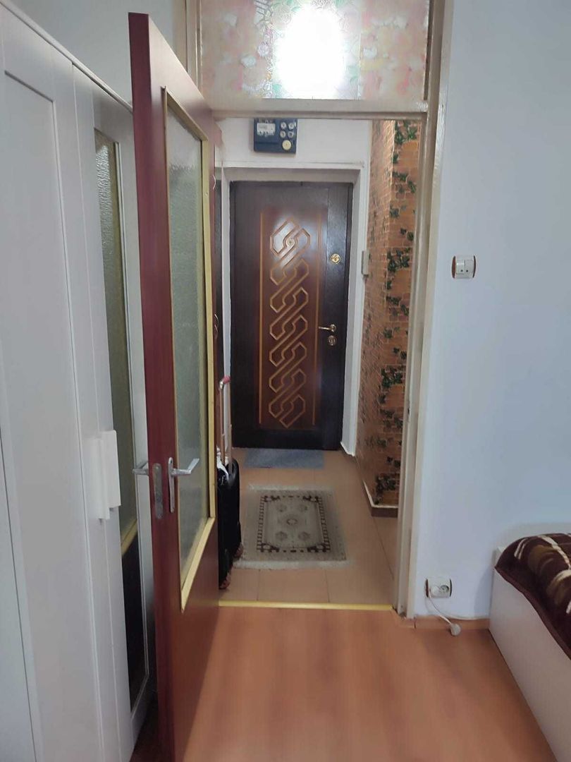 Închiriez garsonieră,  Vitan - Stadion Olimpia, renovată - Poză 5