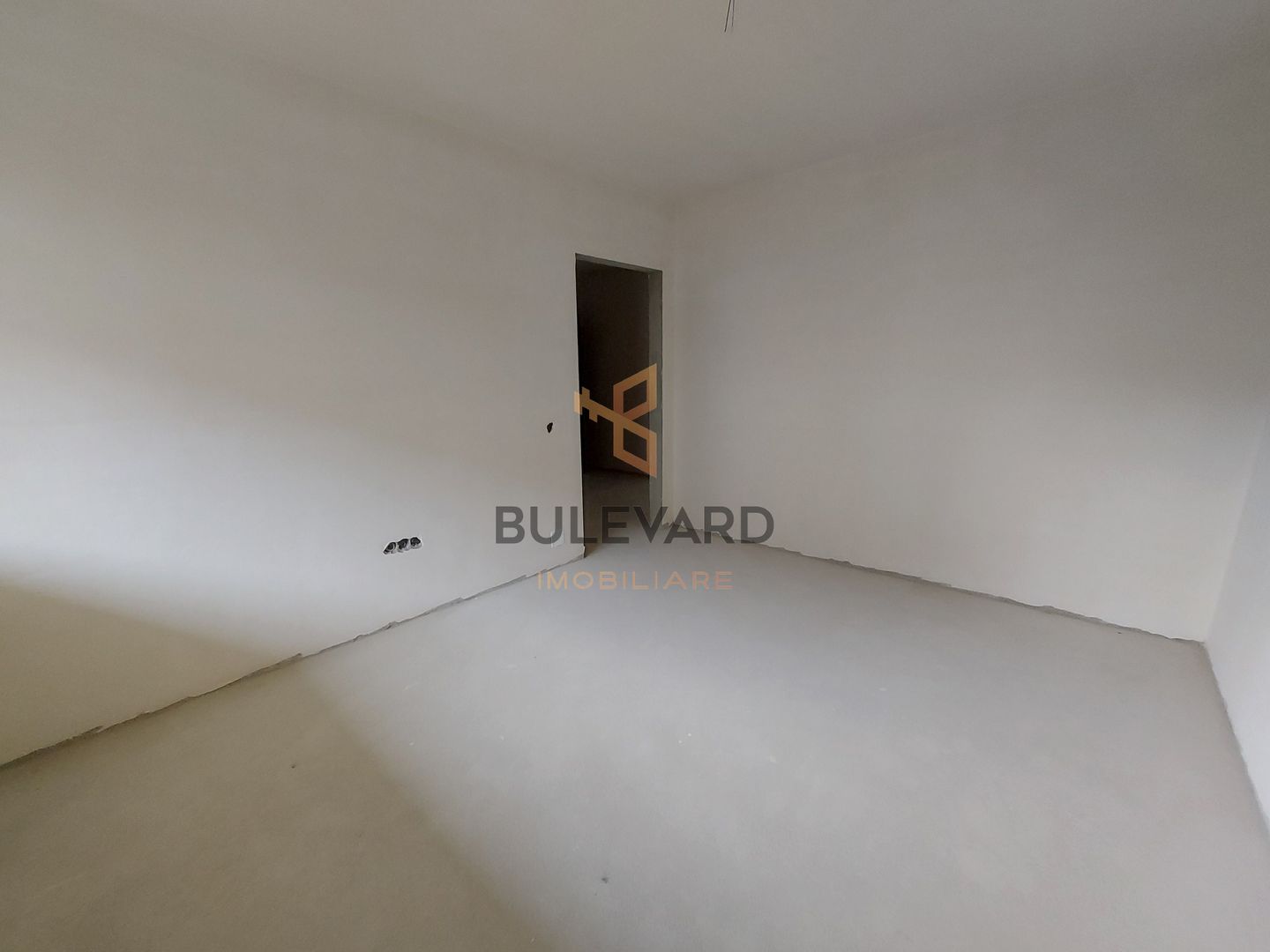 Apartament cu 2 camere decomandate+ gradina de 40 mp! - Poză 9