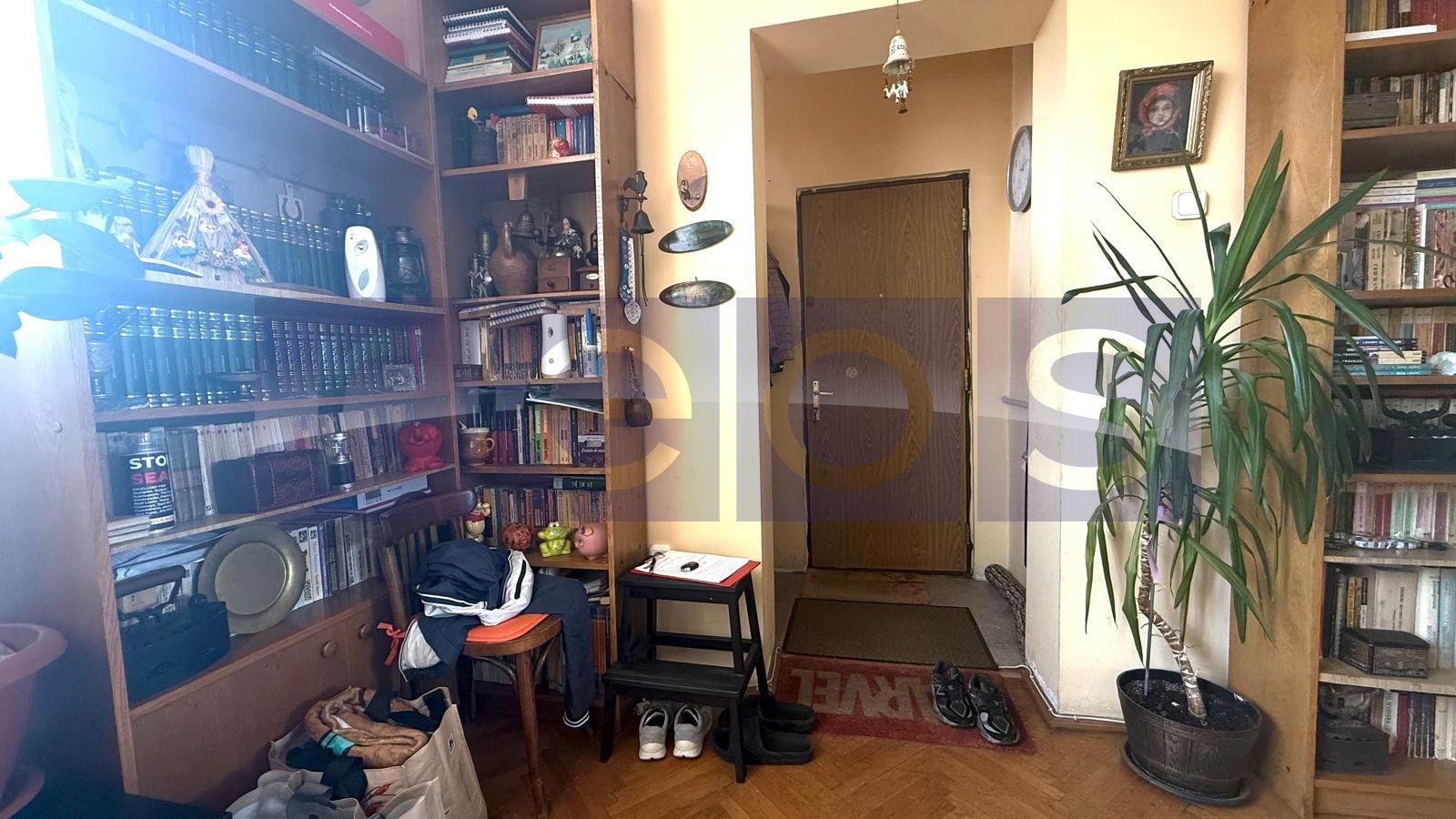 APARTAMENT DE VANZARE | 4 CAMERE | ZONA EMINESCU - Poză 3