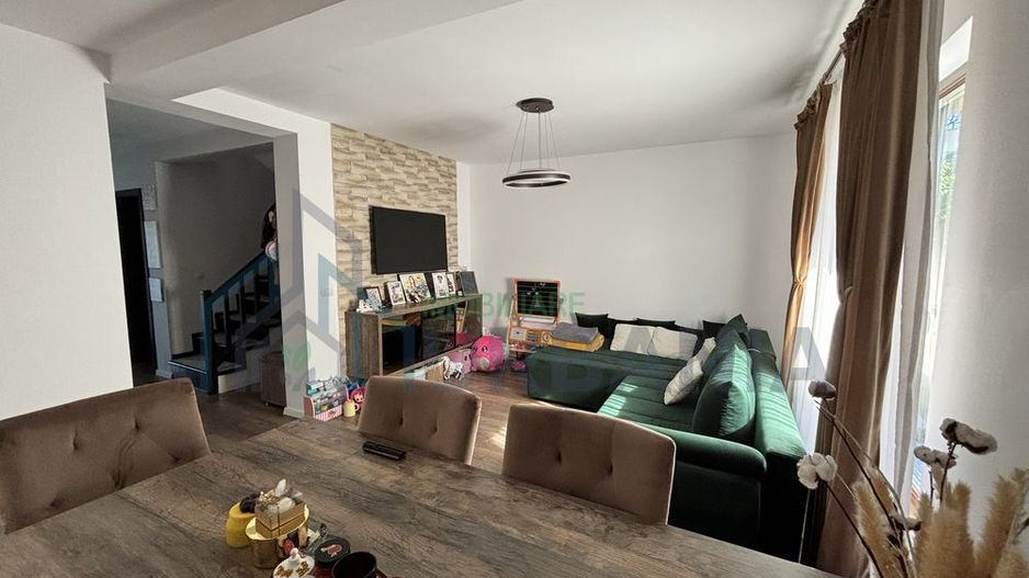 Casă duplex HORPAZ, 4 camere, complet mobilată, teren 180 mp - Poză 4