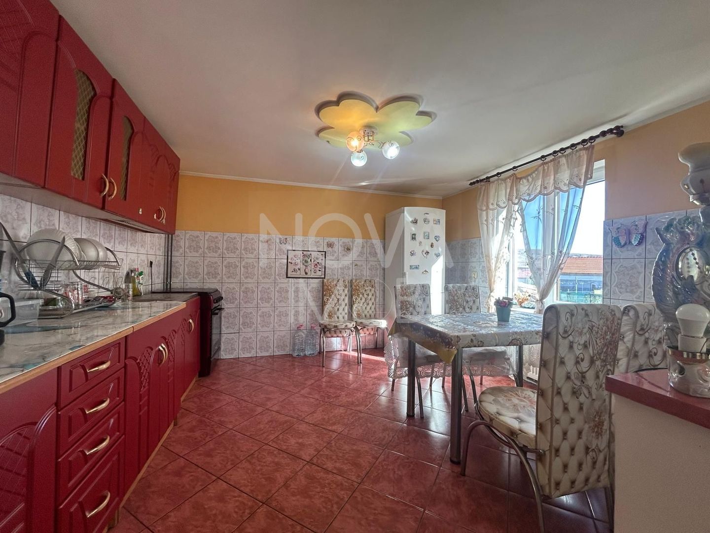 Casa individuala 5 camere, teren 845 mp - Daia - Poză 4