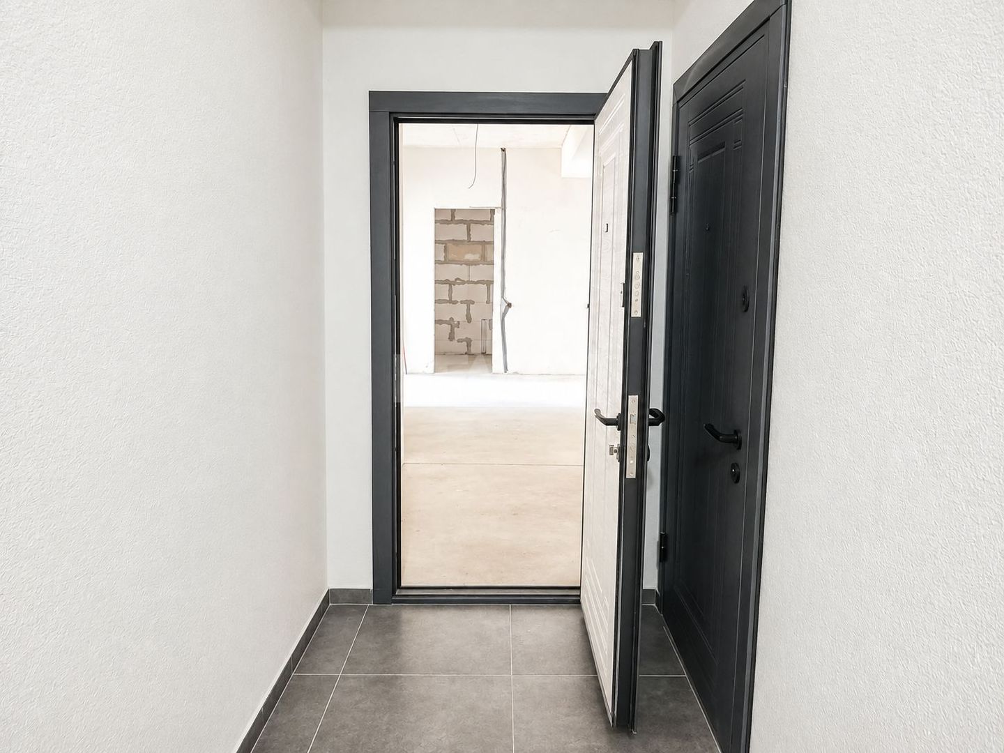 APARTAMENT CU 3 DORMITOARE – 72 m² | CENTRUL ORAȘULUI ANENII NOI - Poză 7