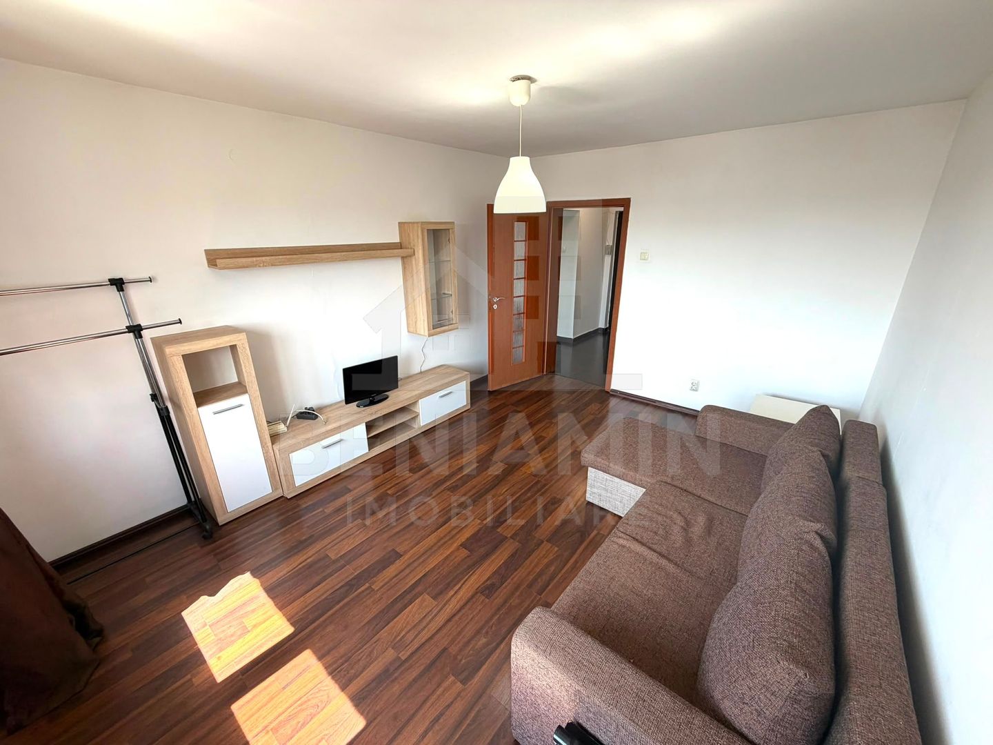 2 camere decomandat - 52m - teava de gaze - Brazda - Rendez Vous - Poză 1