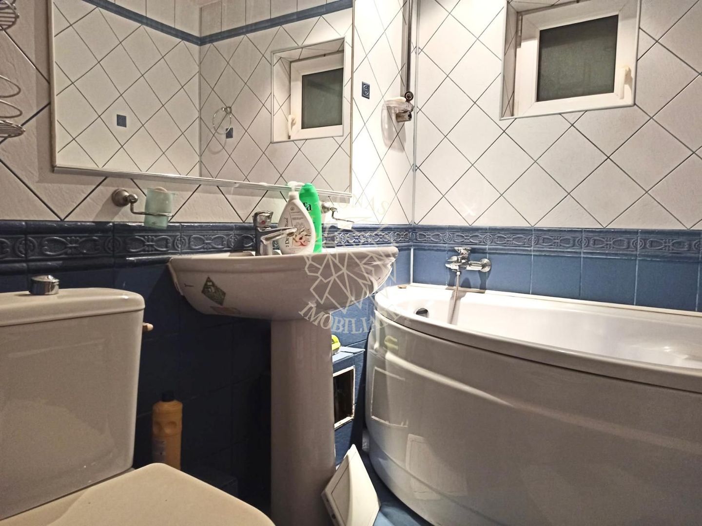 Apartament cu mansarda 4 camere 100 mp-dressing-mobilat-Imparat Traian - Poză 6