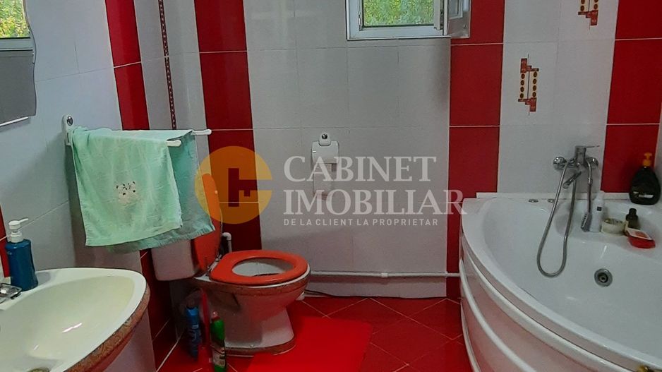 Vilă deosebită în Aroneanu – la doar 5 km de Tg. Cucu | 319.000 € - Poză 20