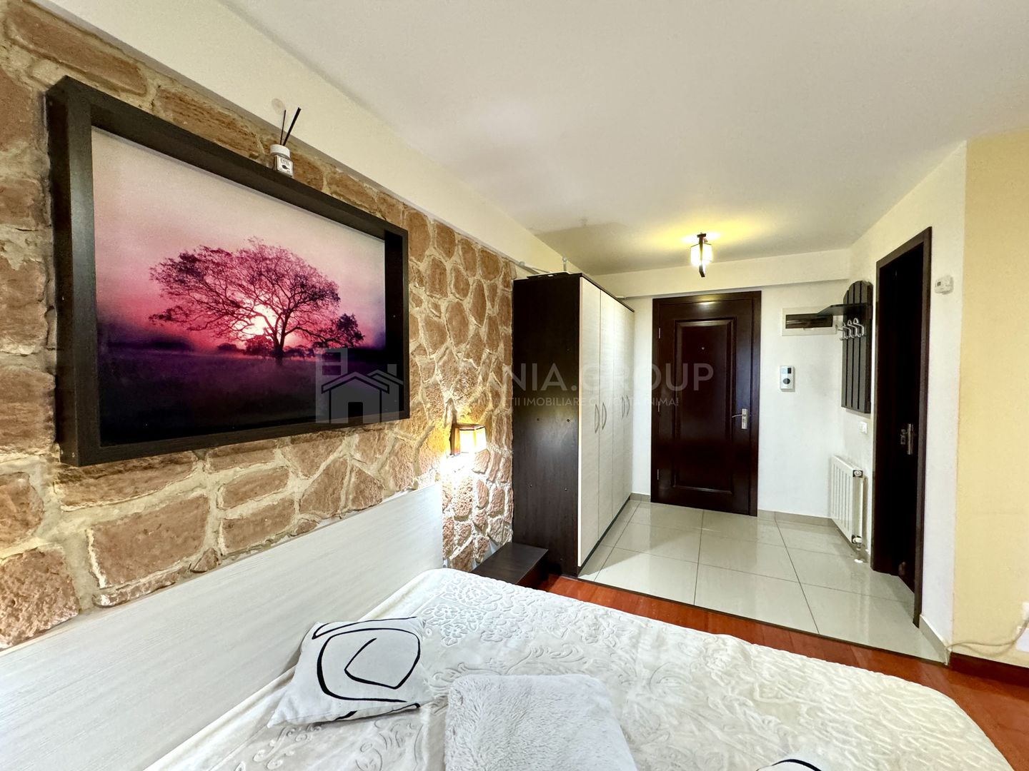 Garsoniera cocheta spre inchiriere, Centrul vechi PET FRIENDLY - Poză 3