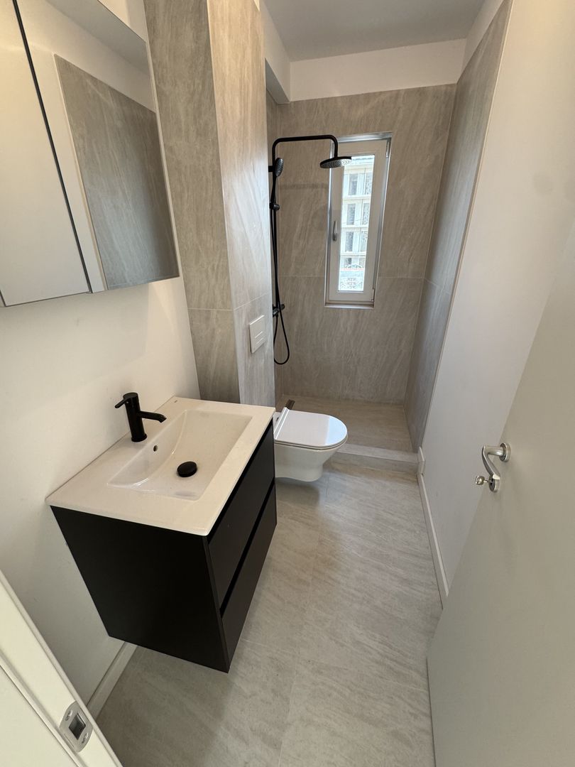 Vila moderna P+1, 150m2 si 320 curte cu POMPA DE CALDURA - Poză 8
