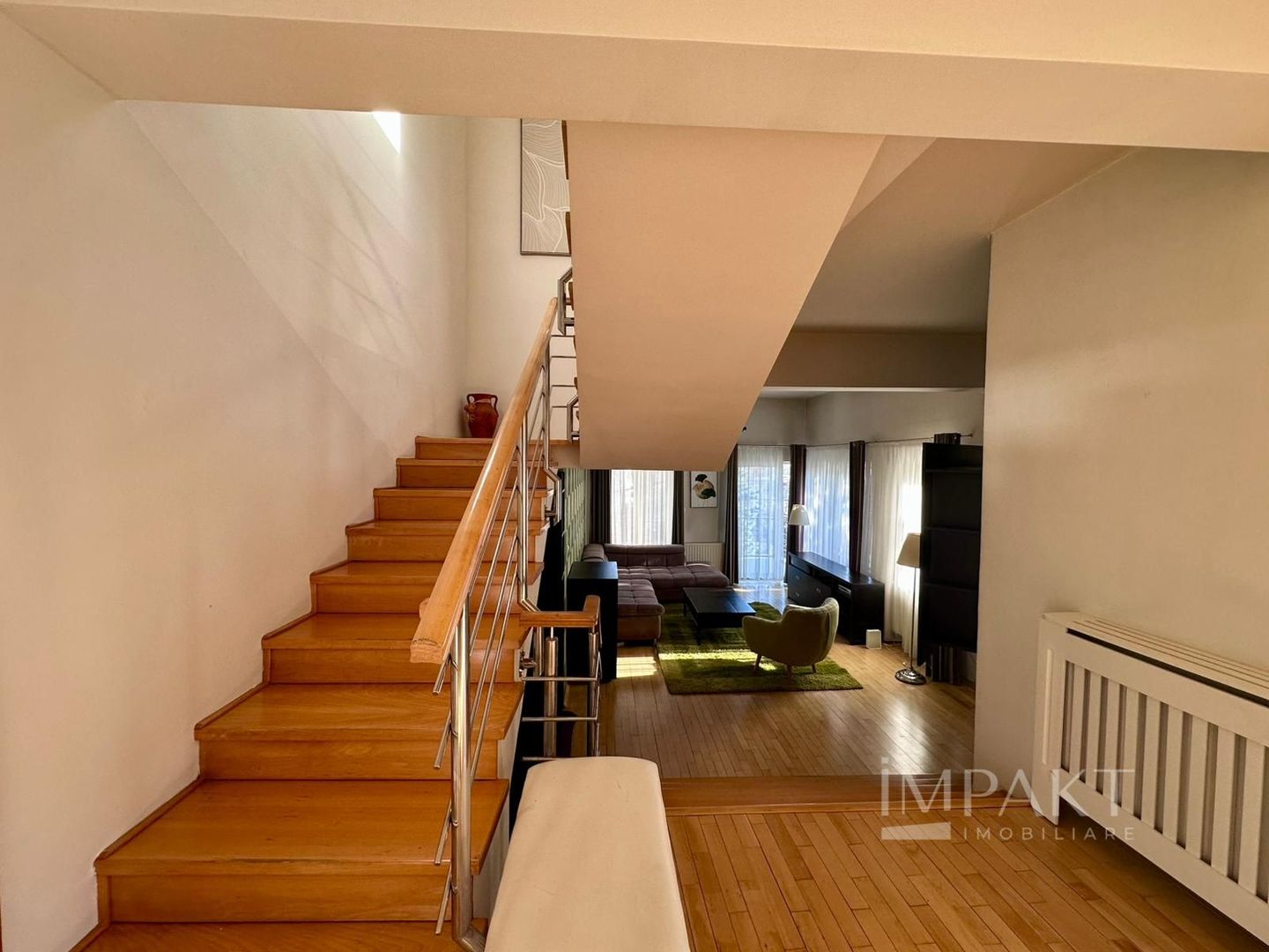 Duplex 4 camere, piscina si curte 2500 mp | de inchiriat Grigorescu - Poză 3