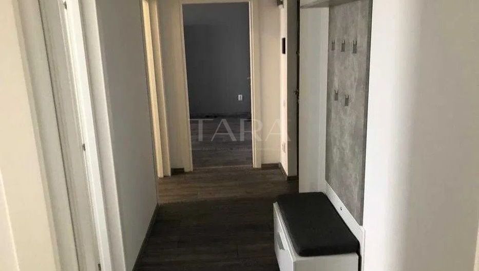 Apartament cu 2 camere de vanzare in Dambul Rotund - Poză 3