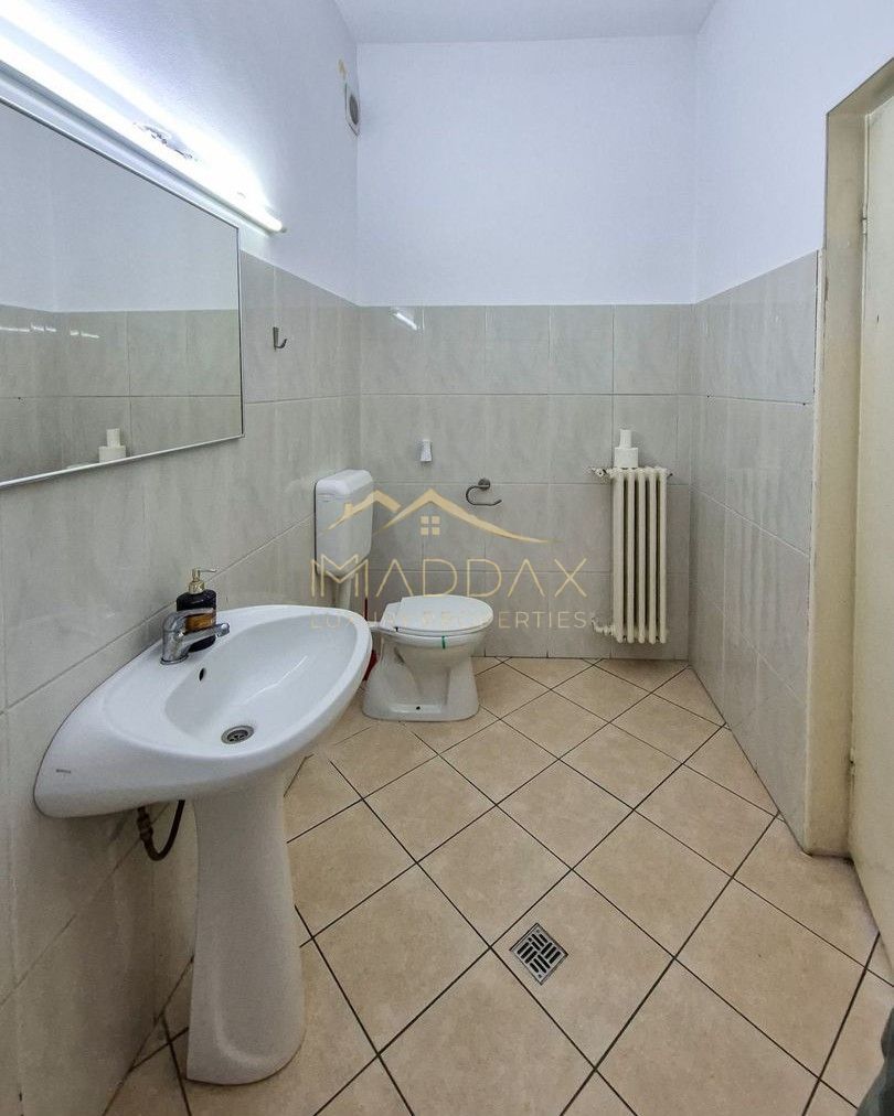 Apartament parter Piața Romană | 5 camere | Curte | 8 Locuri de Parcare - Poză 27