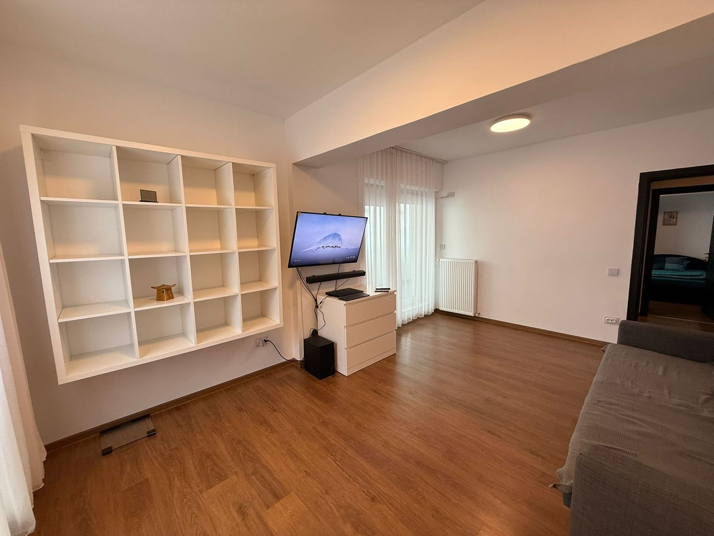 Apartament 2 camere 65 mp, terasă 22 mp, parcare acoperită, etaj 8 - Poză 1