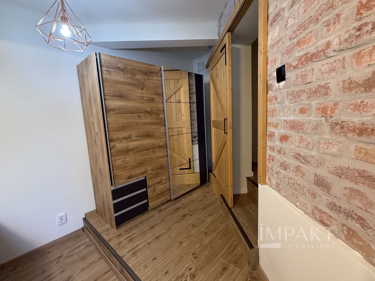 Apartament cu 3 camere, la vila, în Grigorescu! - Poză 7
