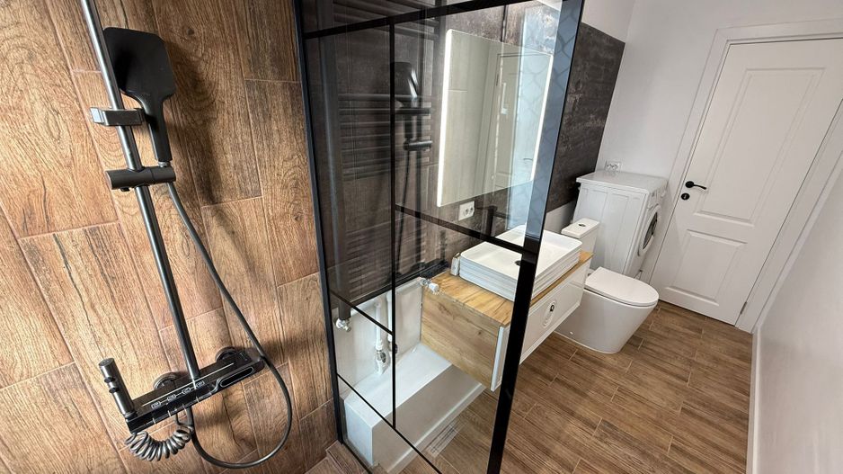 Garsoniera Renovata - Decomandata - Gorjului - Metrou 10 minute - Poză 8