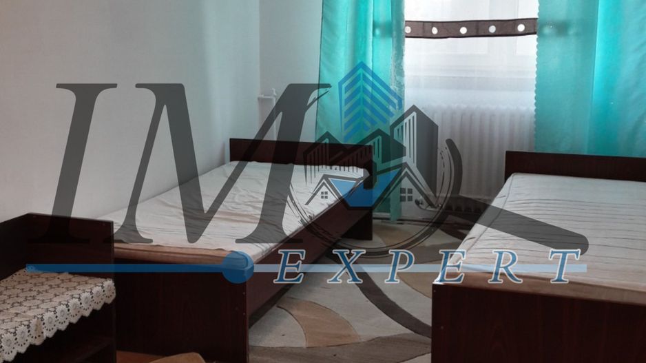 Apartament de inchirat cu 3 camere in zona Cetate Alba Iulia - Poză 1