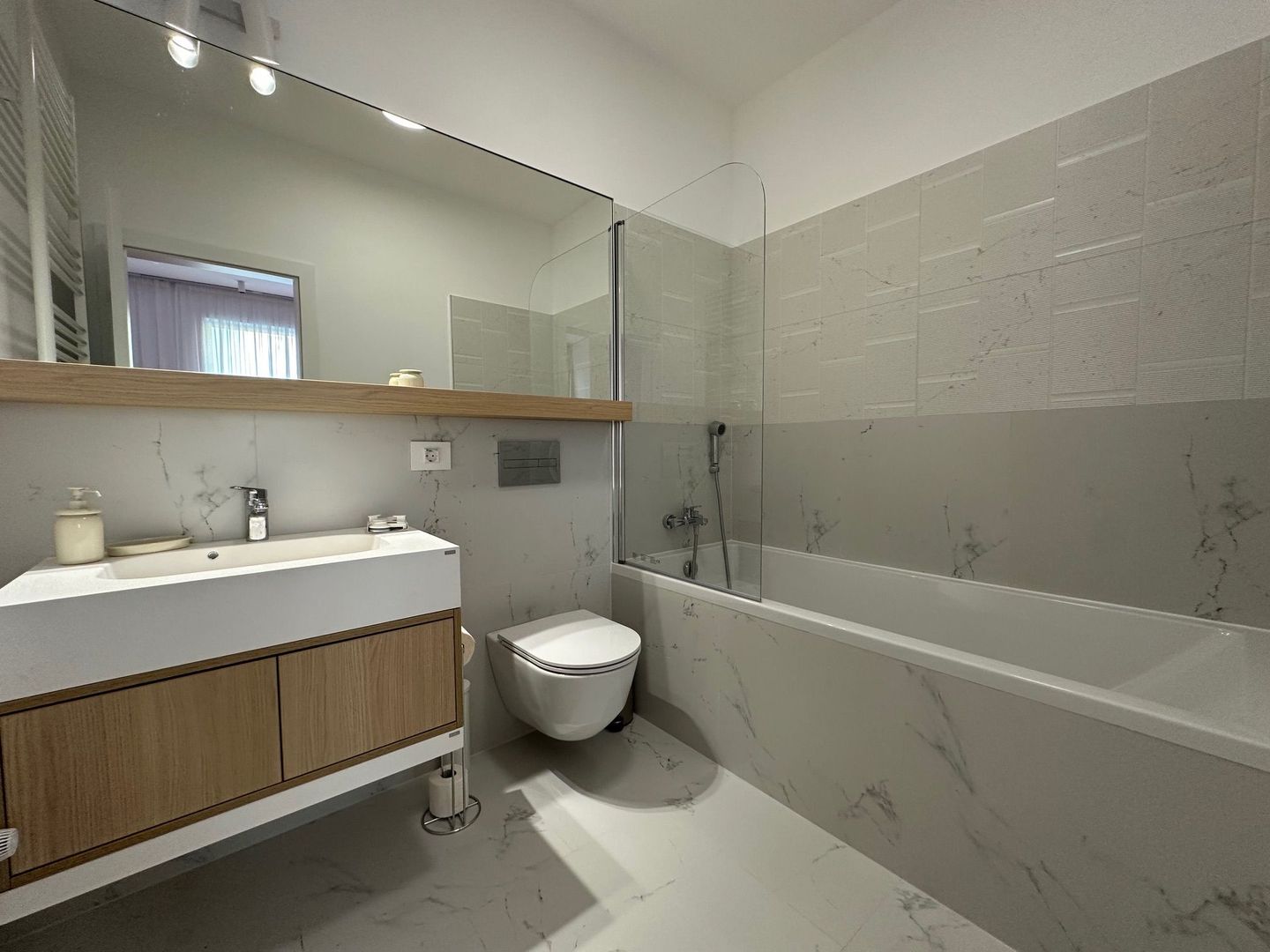 Apartament 3 camere la Paltim - Poză 23