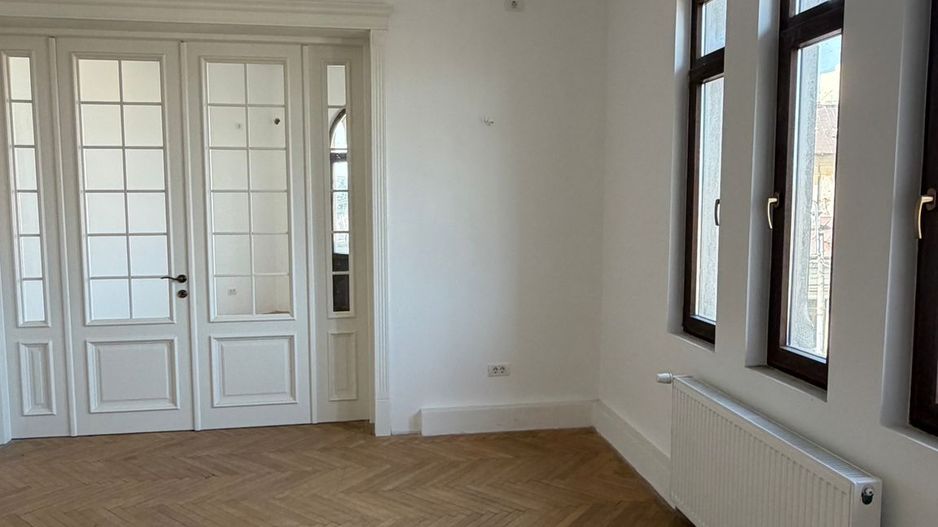 Superb pentru cunoscatori Calea Calarasilor cu centrala - Poză 5