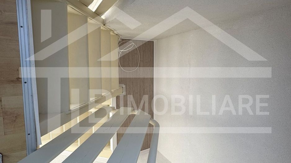 Casa cu 4 camere, 180 mp, Zona Semicentrala - Poză 12