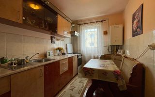 Apartament cu 3 camere de vanzare in cartierul Manastur! - Poză 3