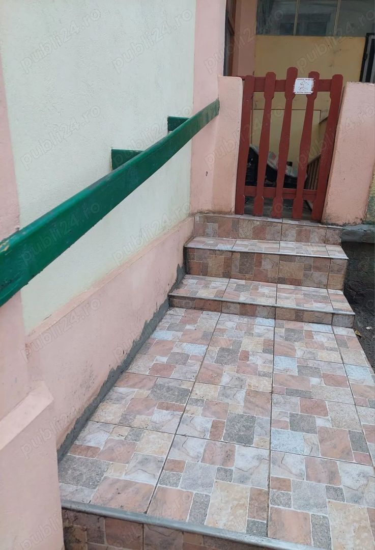 Vânzare casă ultracentral - Poză 3