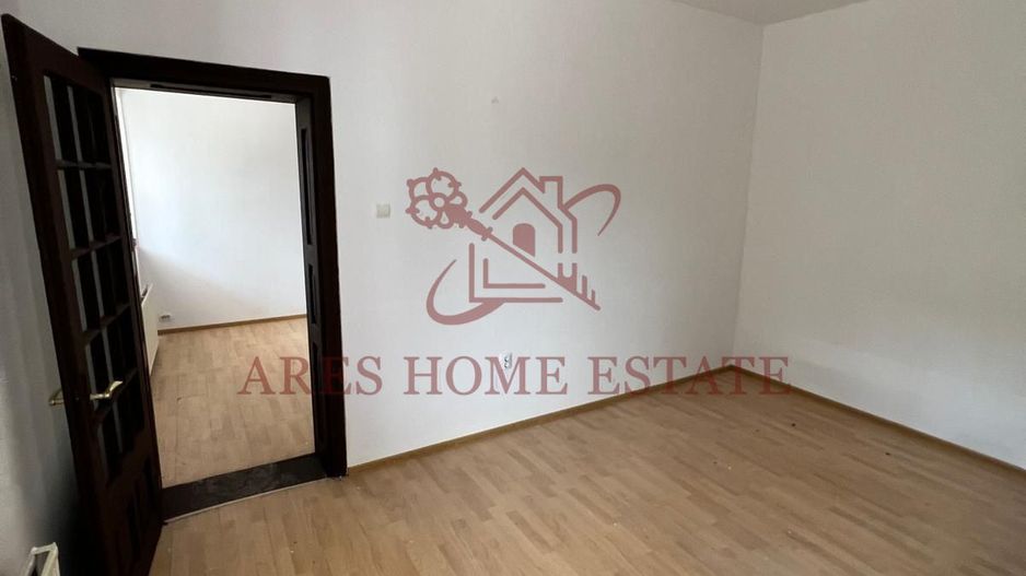 Casa individuala foarte spatioasa cu teren de 1850 mp | Sanandrei - Poză 3