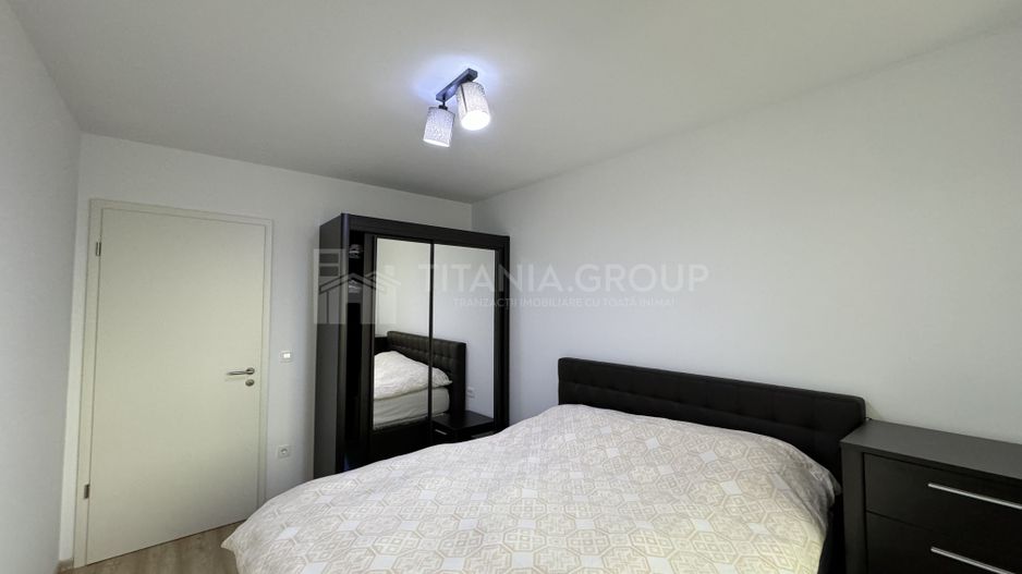 Apartament 2 camere, parcare - Kasper Coresi - Poză 8