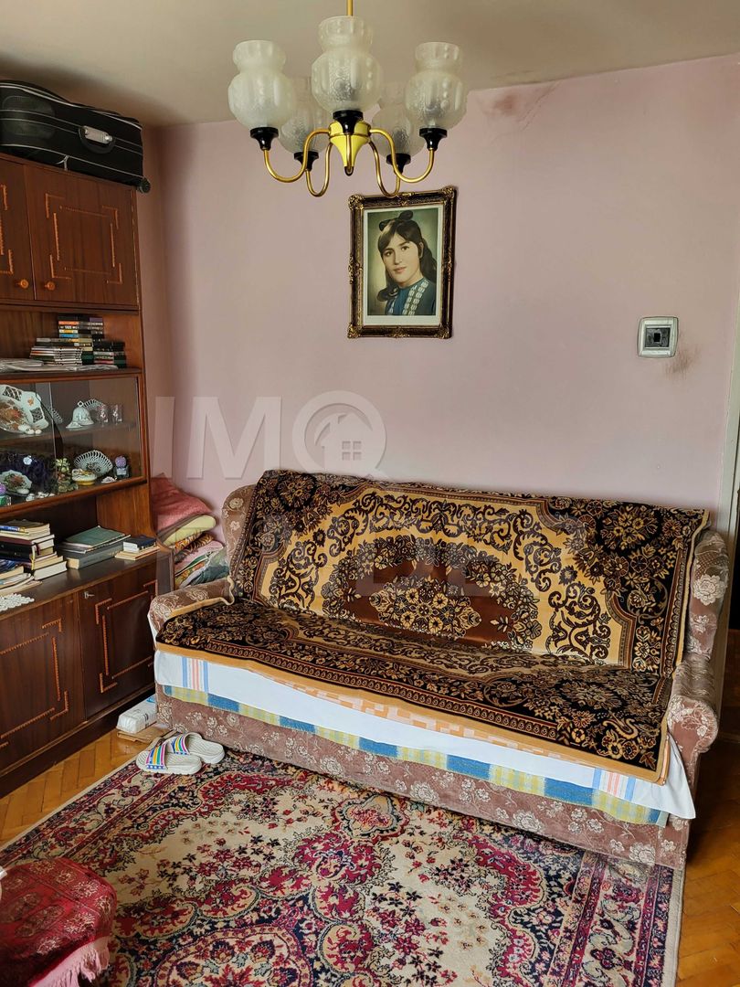 Apartament 2 camere decomandate zona Recuperare - Poză 4