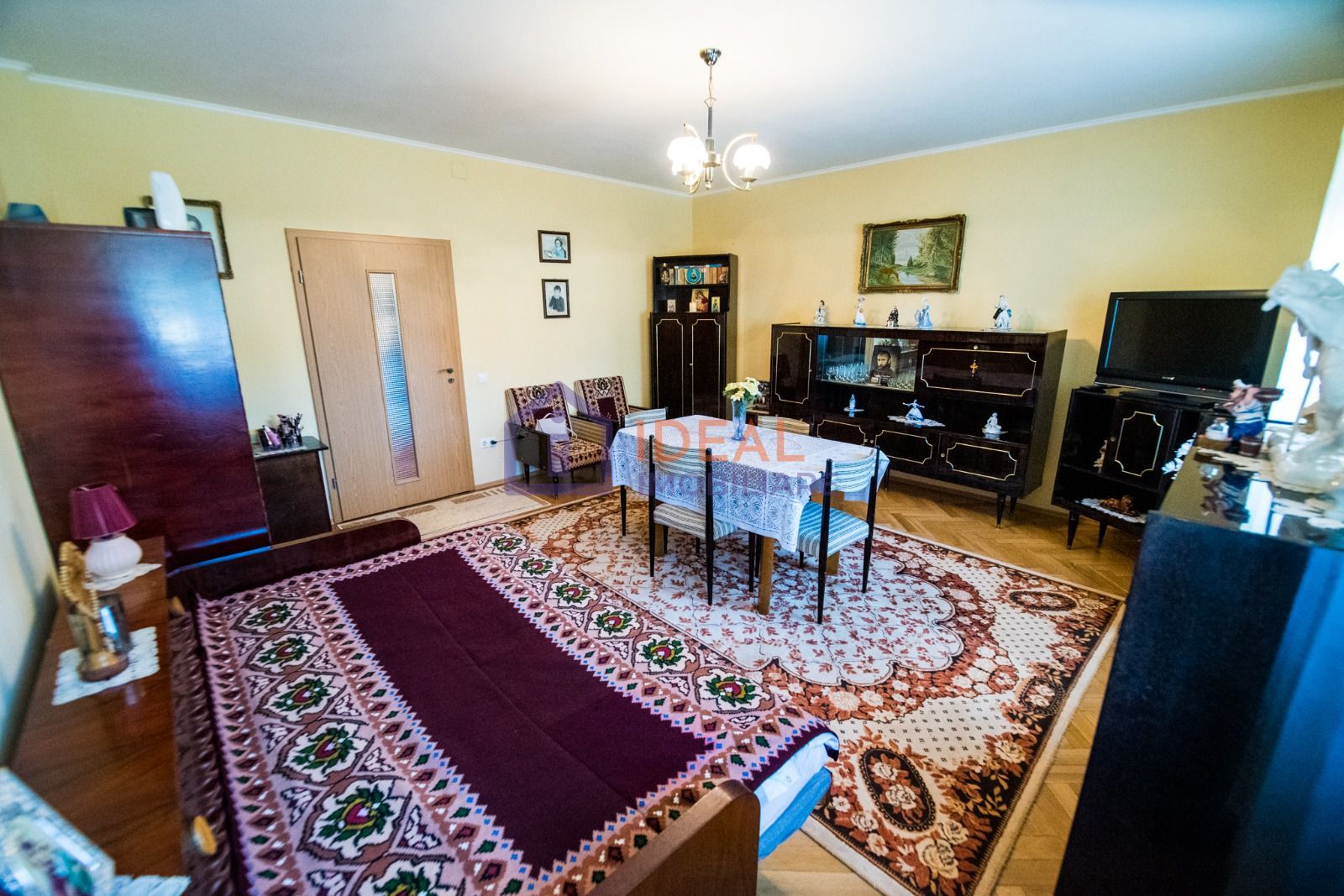 Casa Individuala cu 8 camere si 430 mp de curte, zona Calea Poplacii - Poză 27