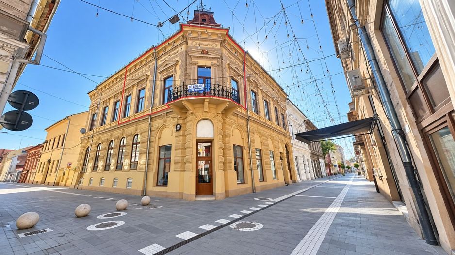 De vânzare/ închiriat Apartament istoric, 2 camere, Central Arad - Poză 1