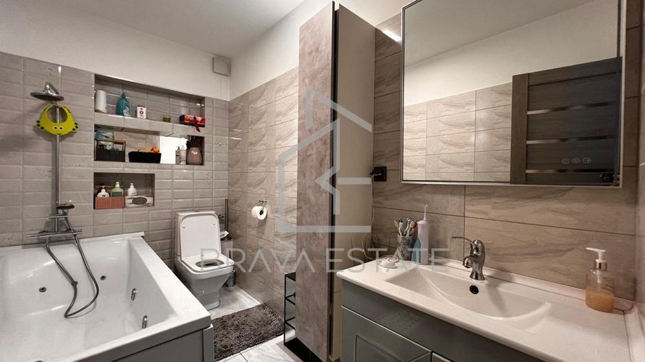 Apartament 3 camere, 80 mp, terasa, parcare, zona Sannicoara - Poză 3