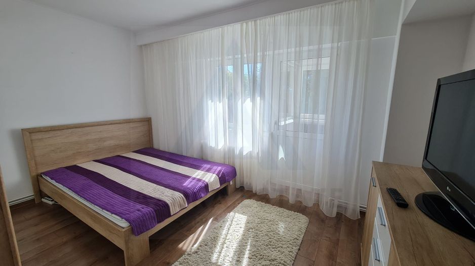 Apartament 3 camere 100 mp utili 2 bai 2 balcoane etaj 2 zona Centrala - Poză 5