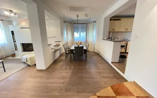 Casa spatioasa cu spatiu de relaxare-zona Blascovici - Poză 12