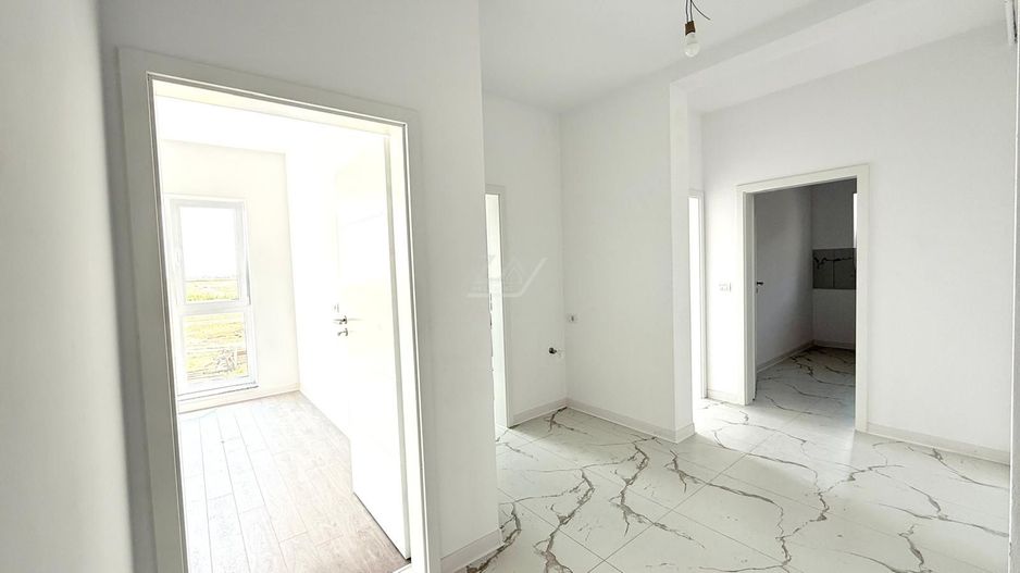 Bloc FINALIZAT la asfalt. Decomandat. 2 locuri parcare. - Poză 10