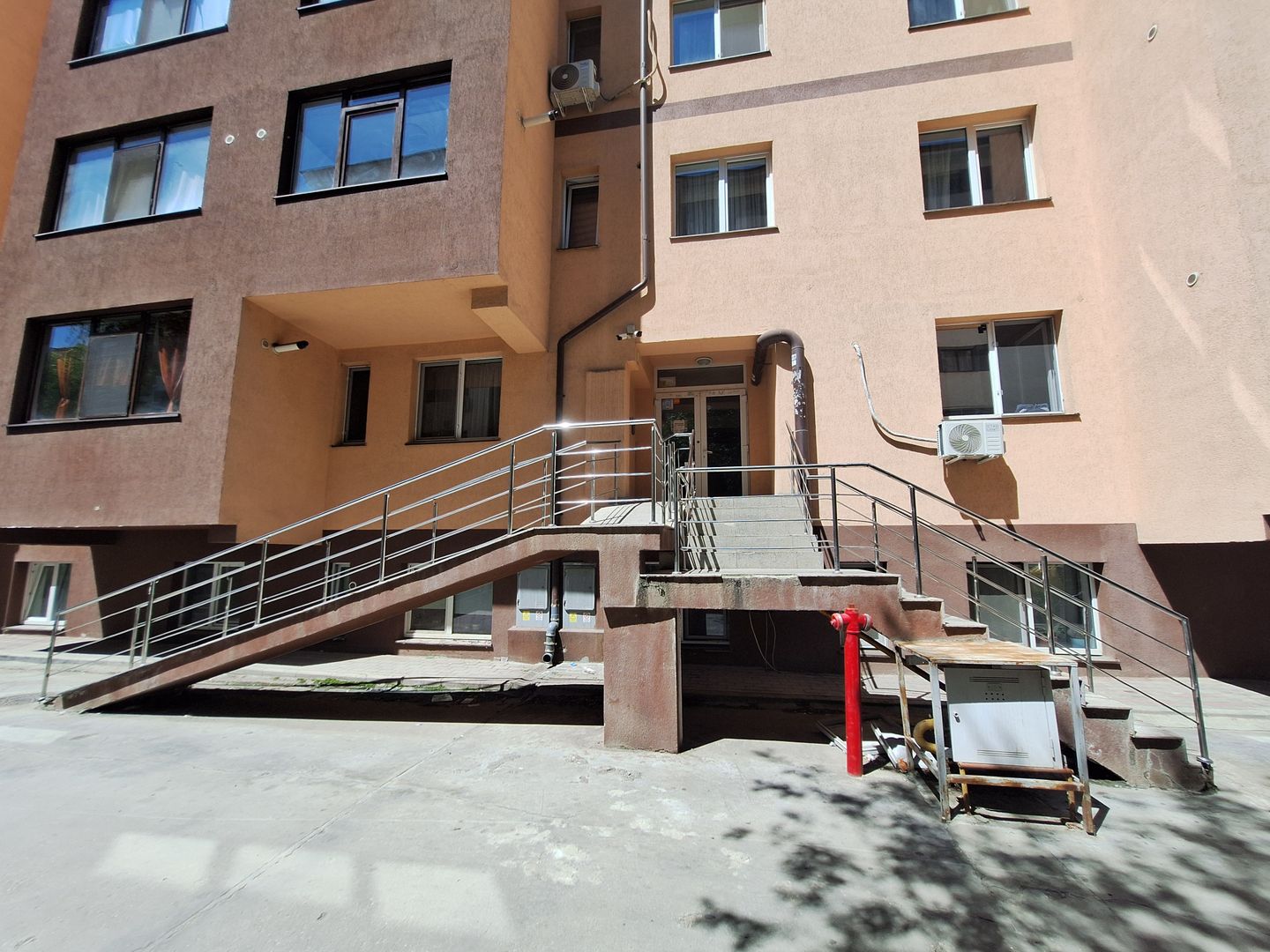 Apartament 2 cam mobilat&utilat&parcare Str. Tineretului Militari - Poză 3