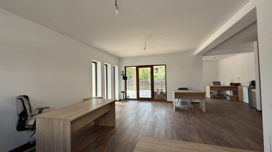 Spațiu comercial / birouri la parter | 135 mp | Odăi - Poză 3