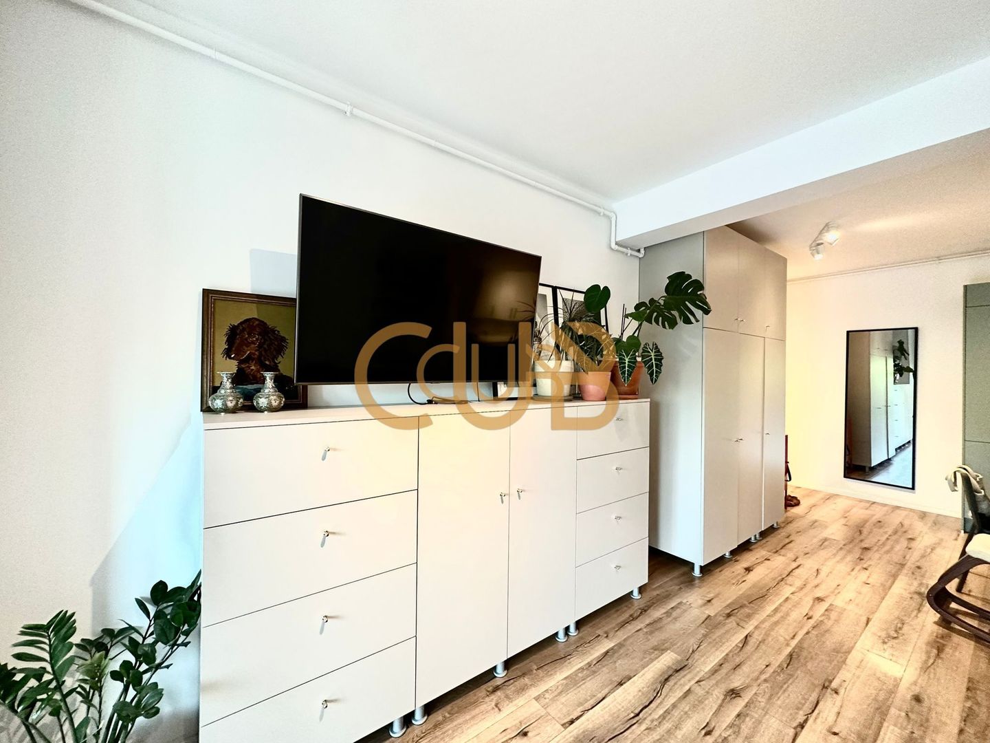 KubiK - 2cam complet mobilat+utilat|curte39mp,3loc parcare| Aradului - Poză 3